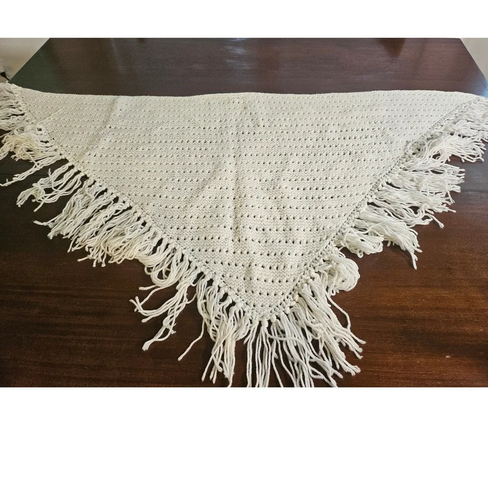 UCrochet Shawl Women Cream White Fringe Trim Boho Triangle Wra